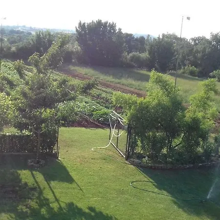 Lovley Rural With Garden